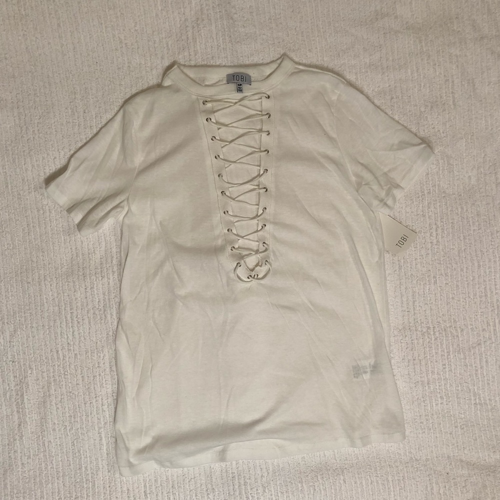 Tobi | White Lace-Up T-Shirt
